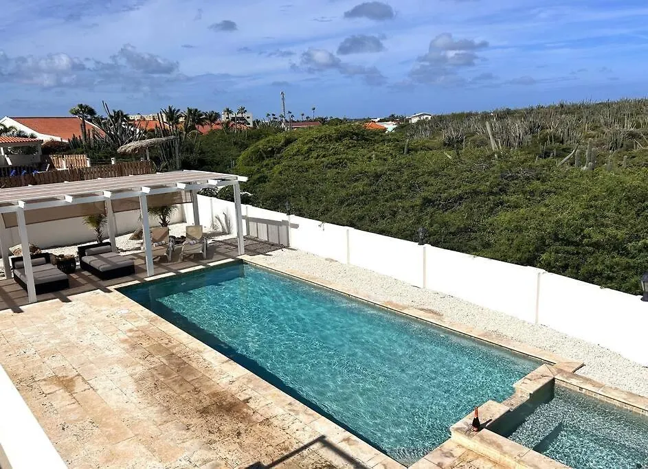 Jolie Villa Entire Villa In Noord, Aruba Palm Beach 0*,