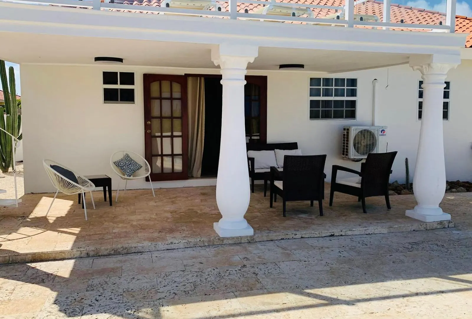 Jolie Villa Entire Villa In Noord, Aruba Palm Beach