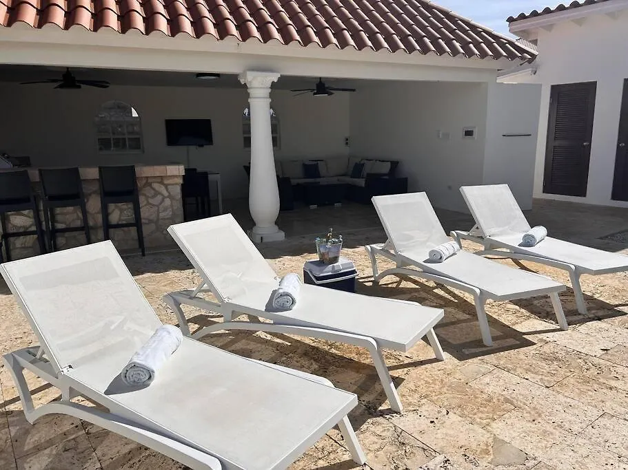 Jolie Villa Entire Villa In Noord, Aruba Palm Beach